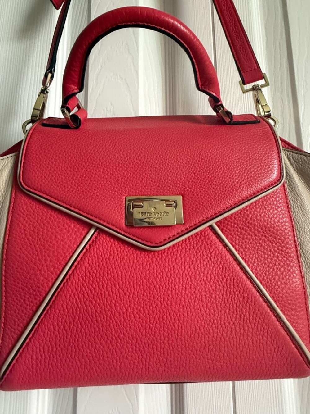 Kate Spade Wesley Place Laurel leather crossbody hand bag top handle purse